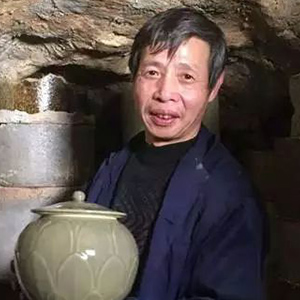 龚益华