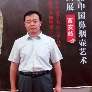 杨国梁