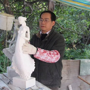 何健君