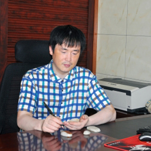 严建明