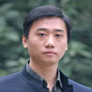 余效龙