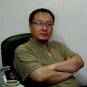张庚