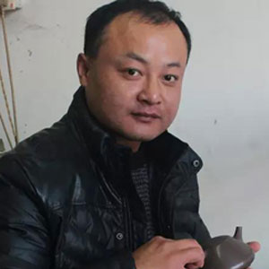 吴洪明