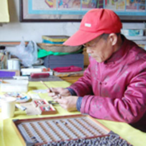 侯庆佩