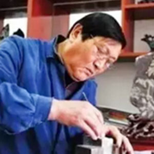 闫森林