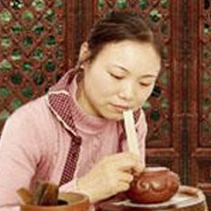 姚霞