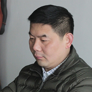 李彬