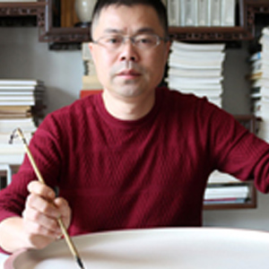 何忍群