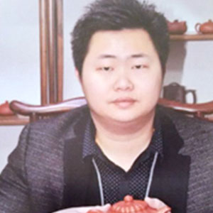 伍震宇