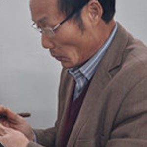 沈炳伟