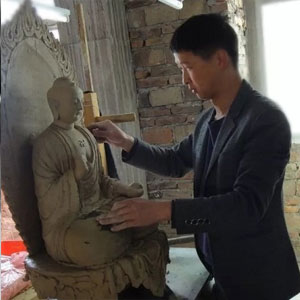 章再守