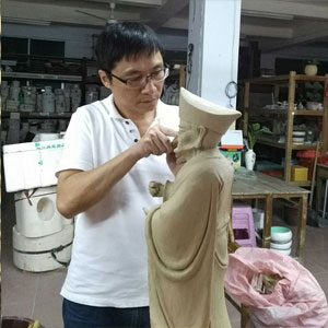 周德健
