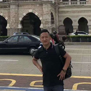 史重彬