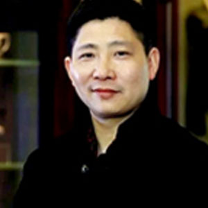 吴利群