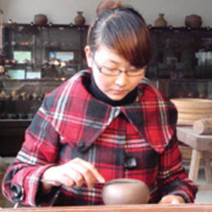 梁婧