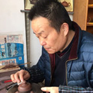 范洪均