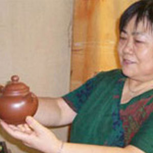 陆巧英
