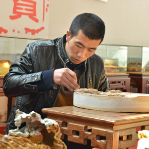 赵九洲