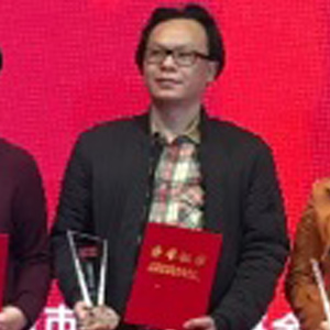 闻果立