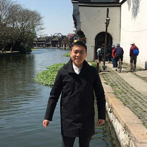 杨根