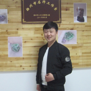 王坤