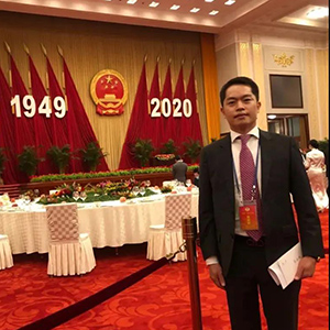 匠心基金副主席张永树作为侨界代表出席国庆招待会