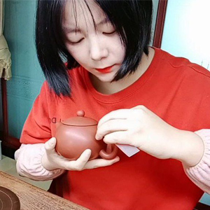钱菁