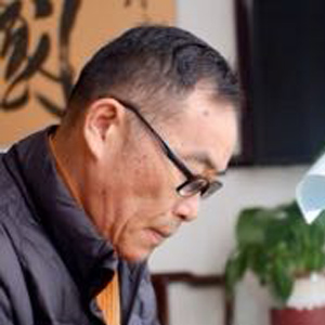 周雪官