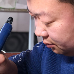 薛理斌