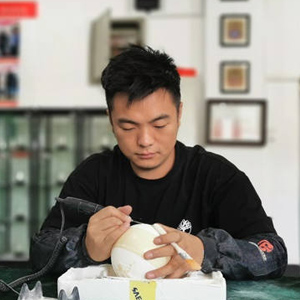 杨晓盼