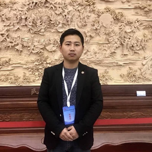 梅宇