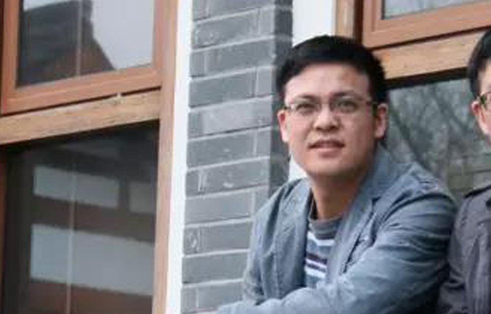 杨斌
