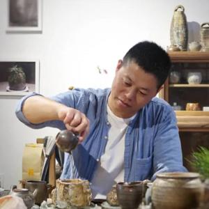 杨树振