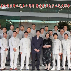 木雕匠心 | 精于工，匠于心，品于行