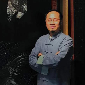 【工美集专访】江苏南通木雕大师薛爱民：与工笔檀雕的不解情缘